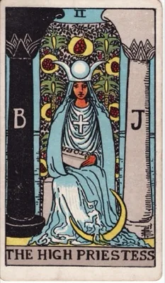 La Sacerdotisa